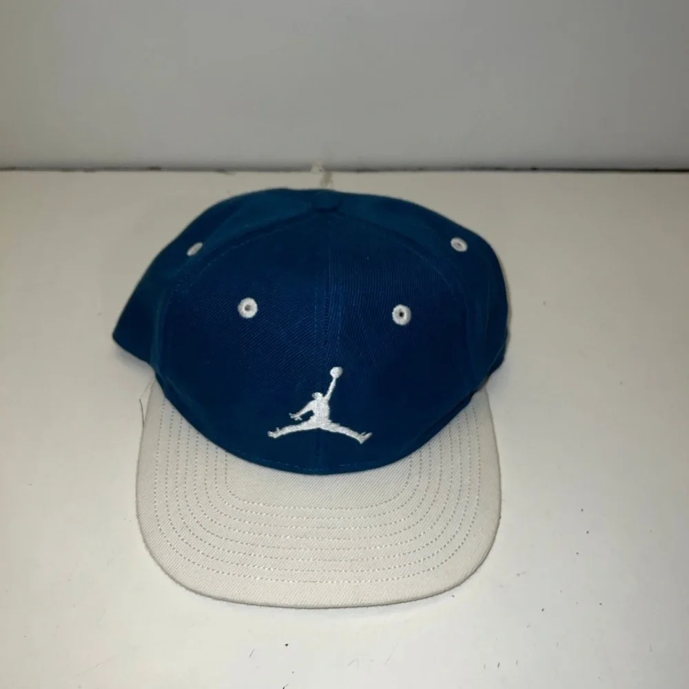 Air Jordan Blue White Unisex youth Adjustable Snapback Ball Cap Jordan T…